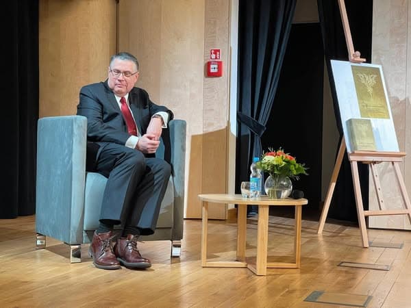 Księga jubileuszowa z okazji 60. urodzin Pana Profesora Dariusza Szpopera