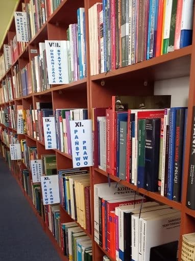 Biblioteka Uczelniana AP - ankieta